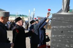 Мөслимдә Тукайга һәйкәл ачылды!