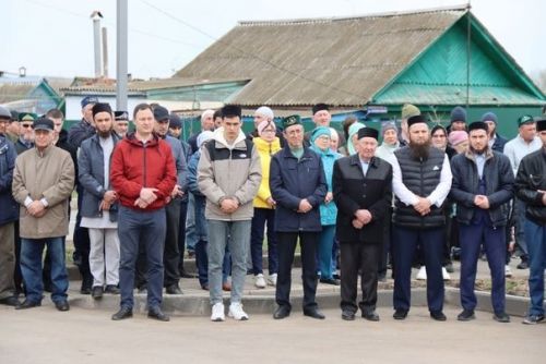 Яңа мәчеткә ай кую тантанасы