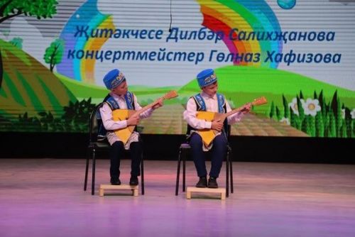 Мөслим сәнгать мәктәбенең иҗади-отчет концерты