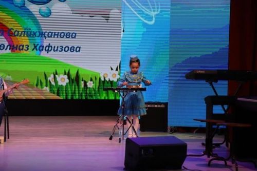 Мөслим сәнгать мәктәбенең иҗади-отчет концерты