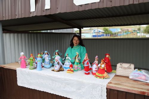 "Ак калфак"лылар - Мөслимдә