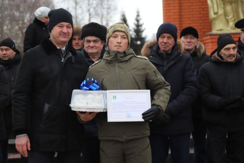 Ватан Геройлары көне уңаеннан мемориаль комплекста митинг узды