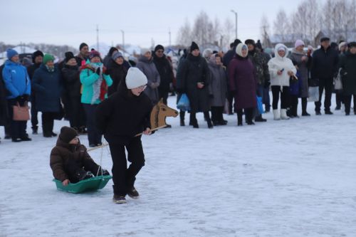 Мөслимдә «Җиз кыңгырау моңнары» фестивале үтте