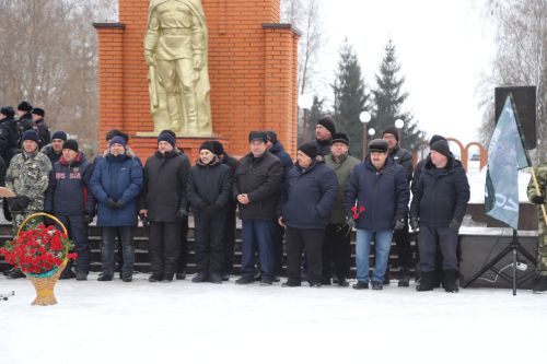 15 февраль көнне Россиядә Ватаныннан читтә хәрби бурычын үтәгән россиялеләрне искә алу көне билгеләп үтелде