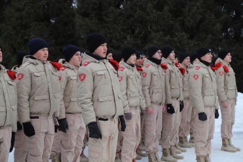 15 февраль көнне Россиядә Ватаныннан читтә хәрби бурычын үтәгән россиялеләрне искә алу көне билгеләп үтелде