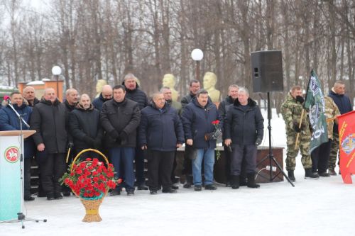 15 февраль көнне Россиядә Ватаныннан читтә хәрби бурычын үтәгән россиялеләрне искә алу көне билгеләп үтелде
