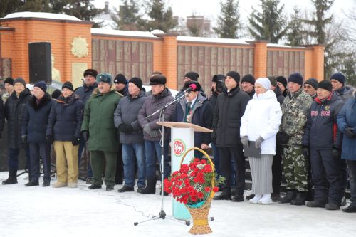 15 февраль көнне Россиядә Ватаныннан читтә хәрби бурычын үтәгән россиялеләрне искә алу көне билгеләп үтелде