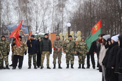15 февраль көнне Россиядә Ватаныннан читтә хәрби бурычын үтәгән россиялеләрне искә алу көне билгеләп үтелде