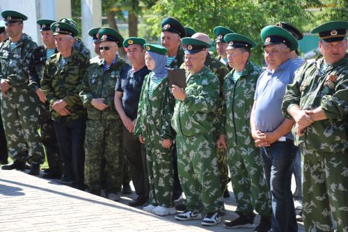 28 май – Чик сакчылары көне буларак билгеләп үтелә