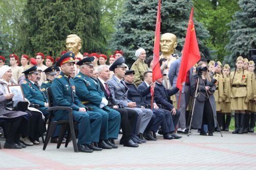 Бүген Мөслимдә Бөек Җиңүнең 80 еллыгына багышланган бәйрәм чаралары уза