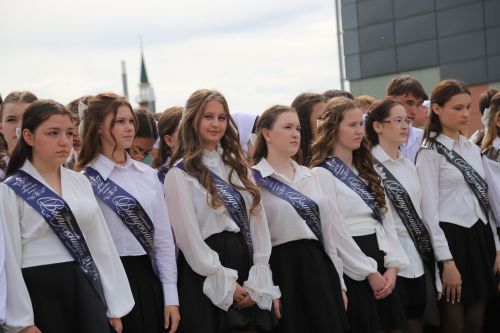Мөслим мәктәпләрендә бүген Соңгы кыңгырау бәйрәме бара