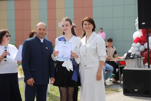 Мөслим мәктәпләрендә бүген Соңгы кыңгырау бәйрәме бара