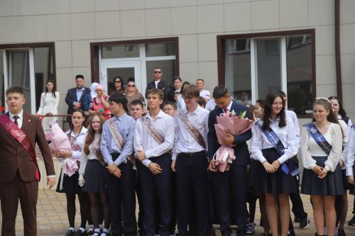 Мөслим мәктәпләрендә бүген Соңгы кыңгырау бәйрәме бара