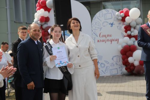 Мөслим мәктәпләрендә бүген Соңгы кыңгырау бәйрәме бара