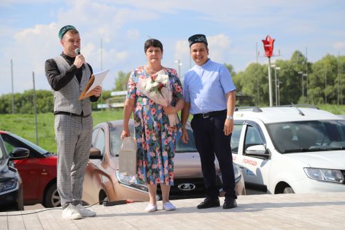 “Кояшлы Ык” татар ихатасында медицина хезмәткәрләре бәйрәме