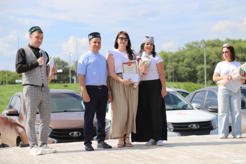 “Кояшлы Ык” татар ихатасында медицина хезмәткәрләре бәйрәме