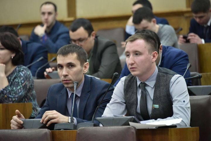 Татарстанның Яшьләр парламентына ничек сайланырга?