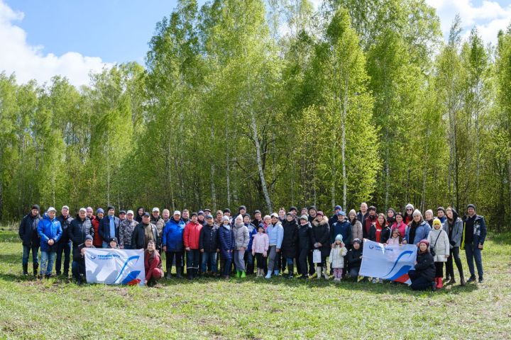 «Транснефть – Кама буе» АҖ хезмәткәрләре «Хәтер бакчасы» халыкара акциясендә катнаштылар