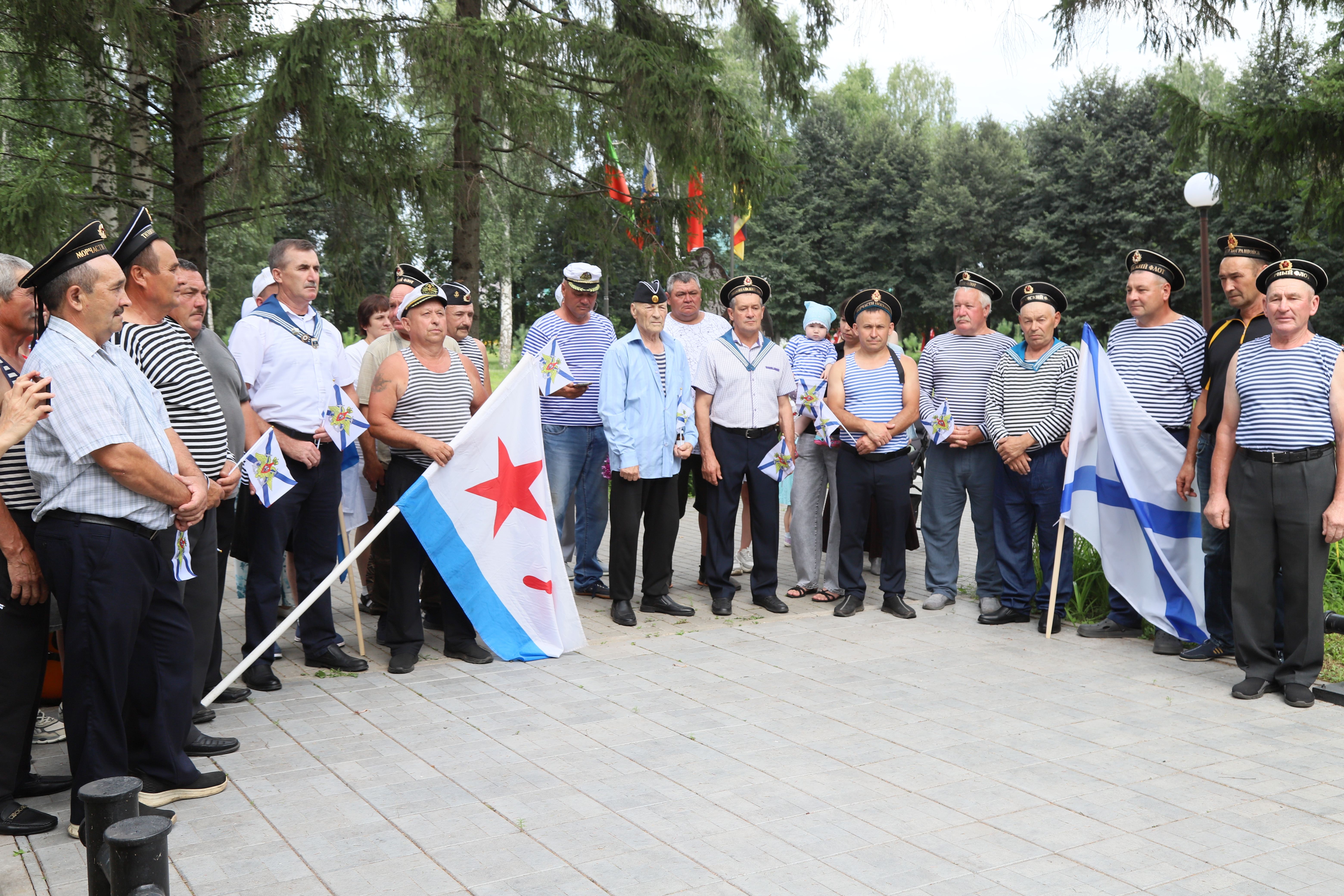 Моряклар митингта
