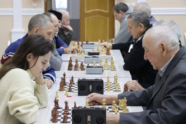 Шахмат турниры үтте (Фоторепортаж)