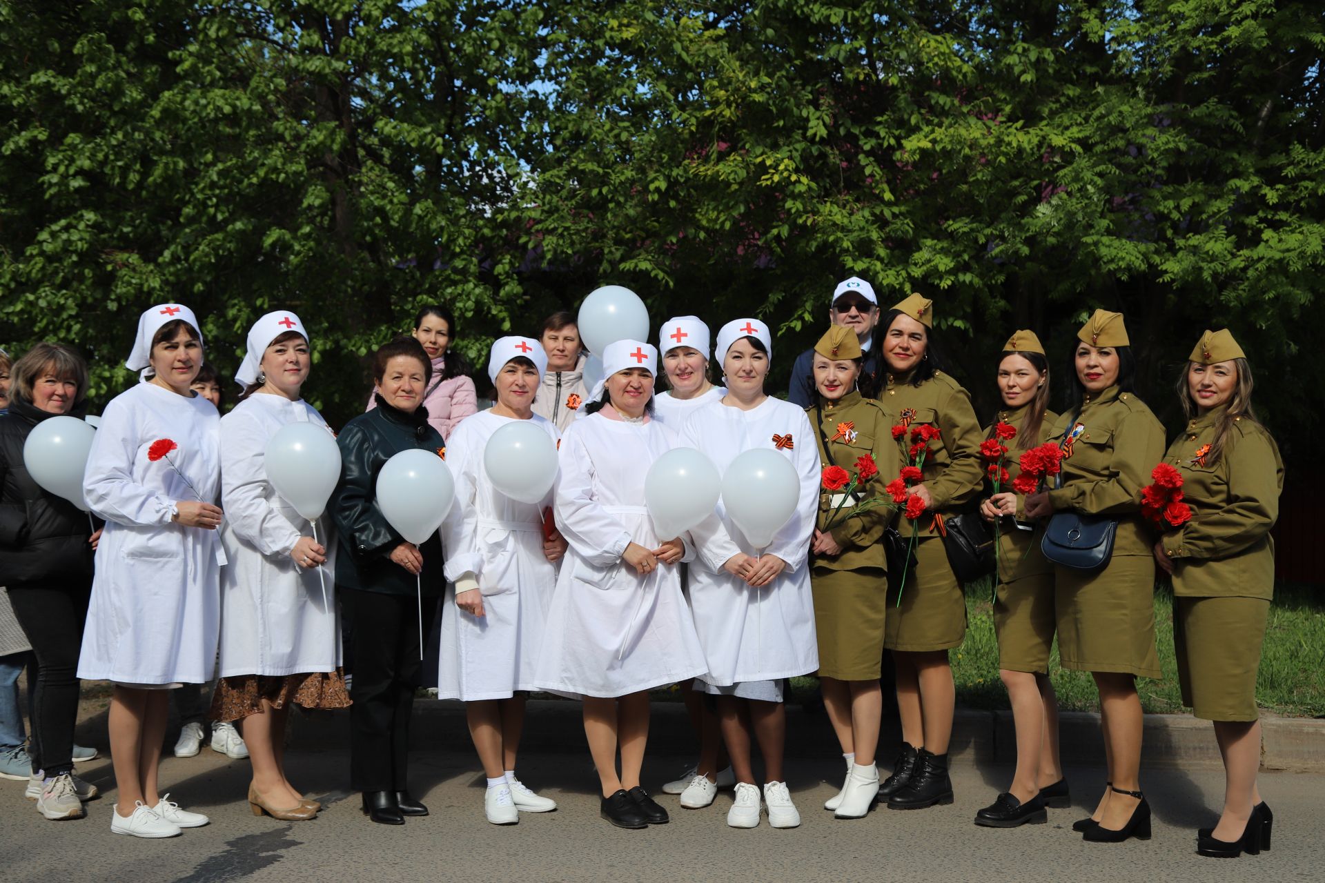 Мөслим урамнарыннан демонстрациядә катнашучылар узды(+фоторепортаж)