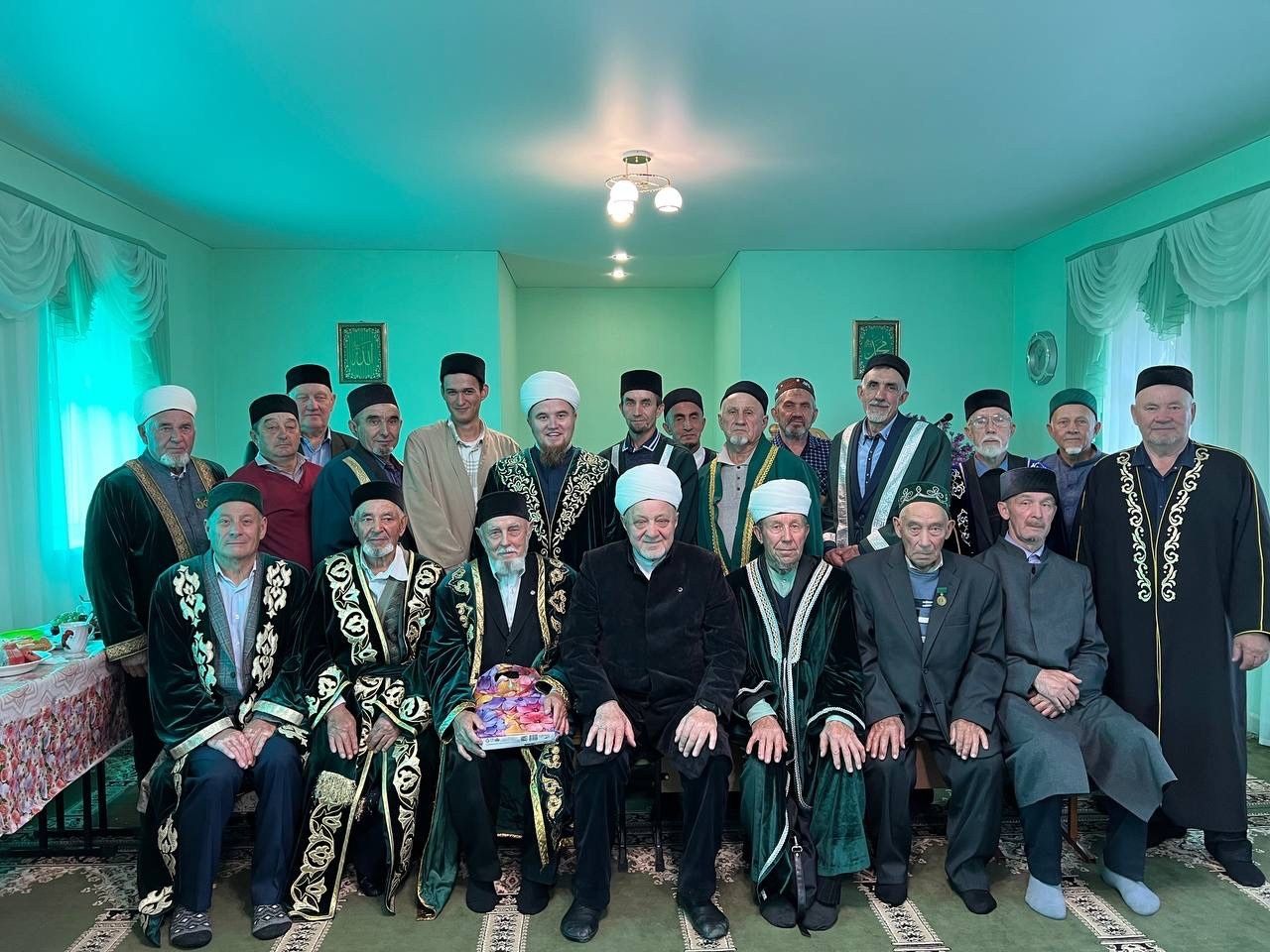 Вәрәшбашта имамнар җыелды