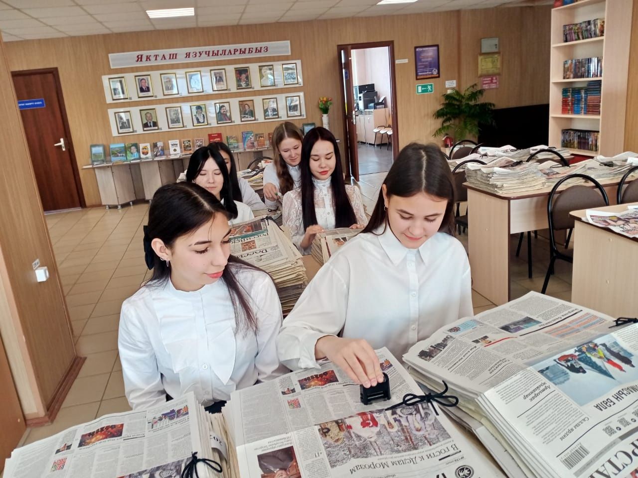 Китапханәдә Россия матбугаты көне билгеләп үтелде