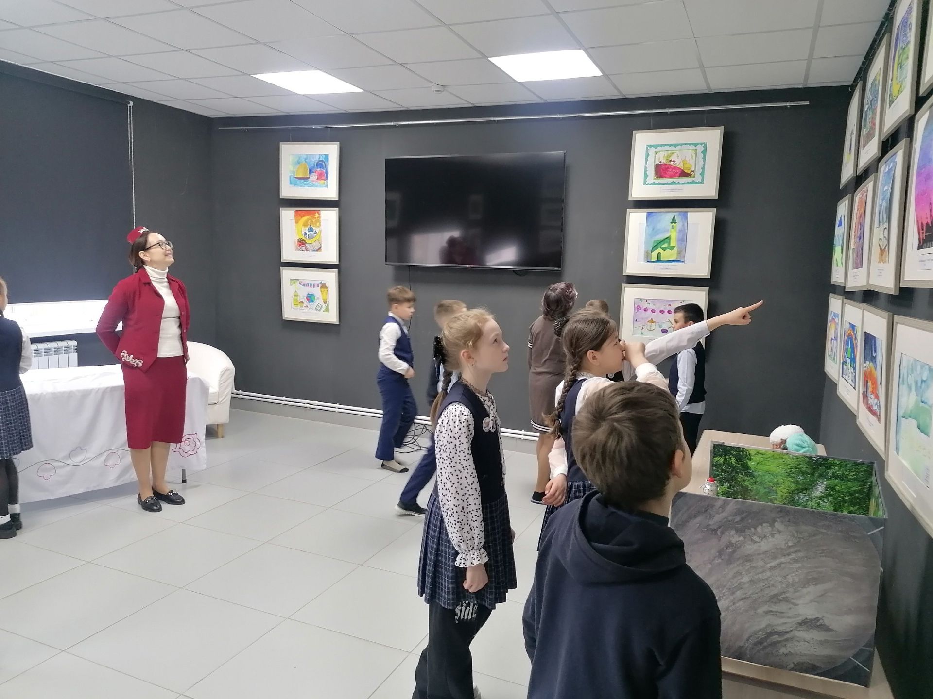 Лицей укучылары музейга  экскурсиягә килде