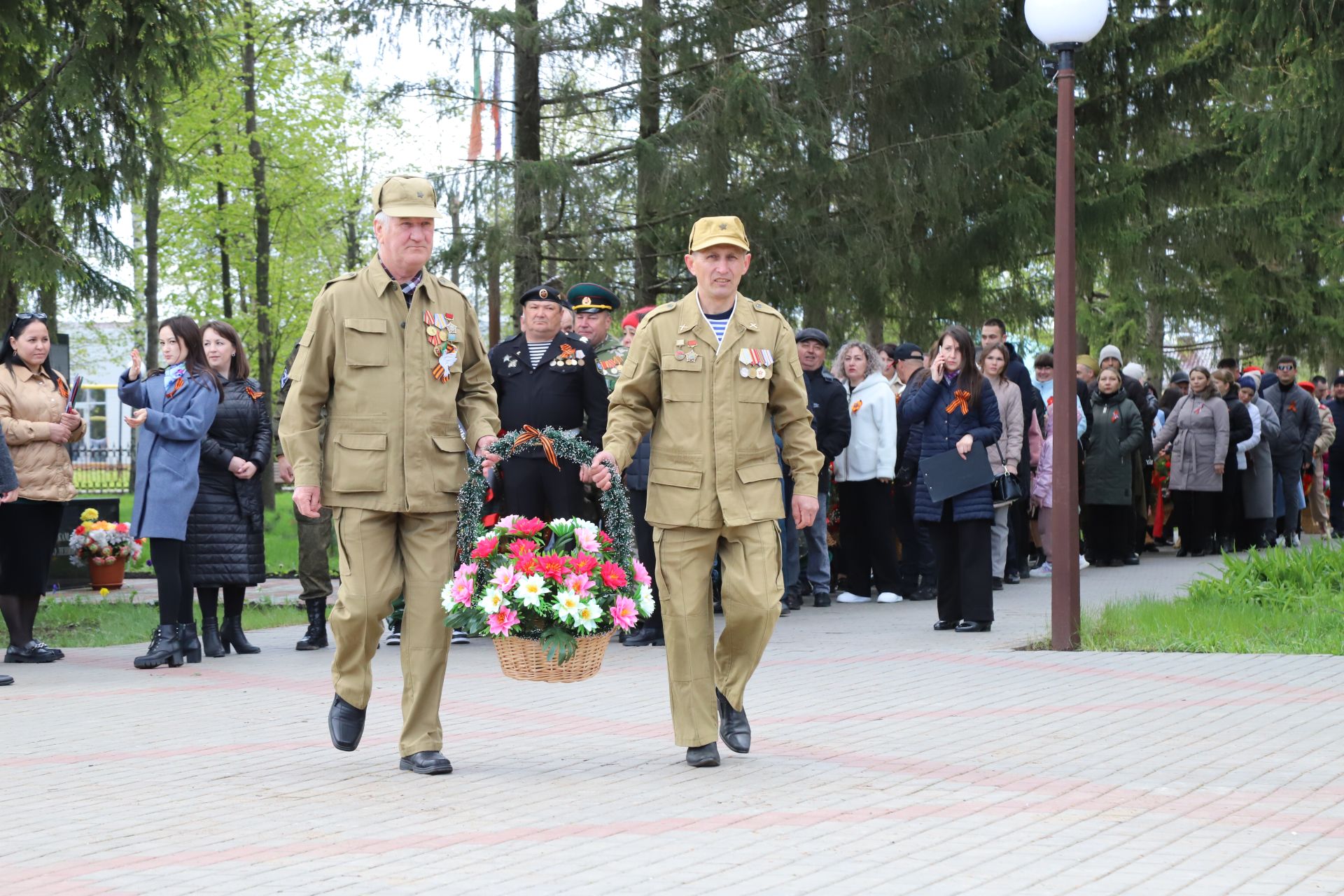 Җиңү көне уңаеннан Сугышчан һәм хезмәт даны мемориаль комплексында чаралар (+фоторепортаж)