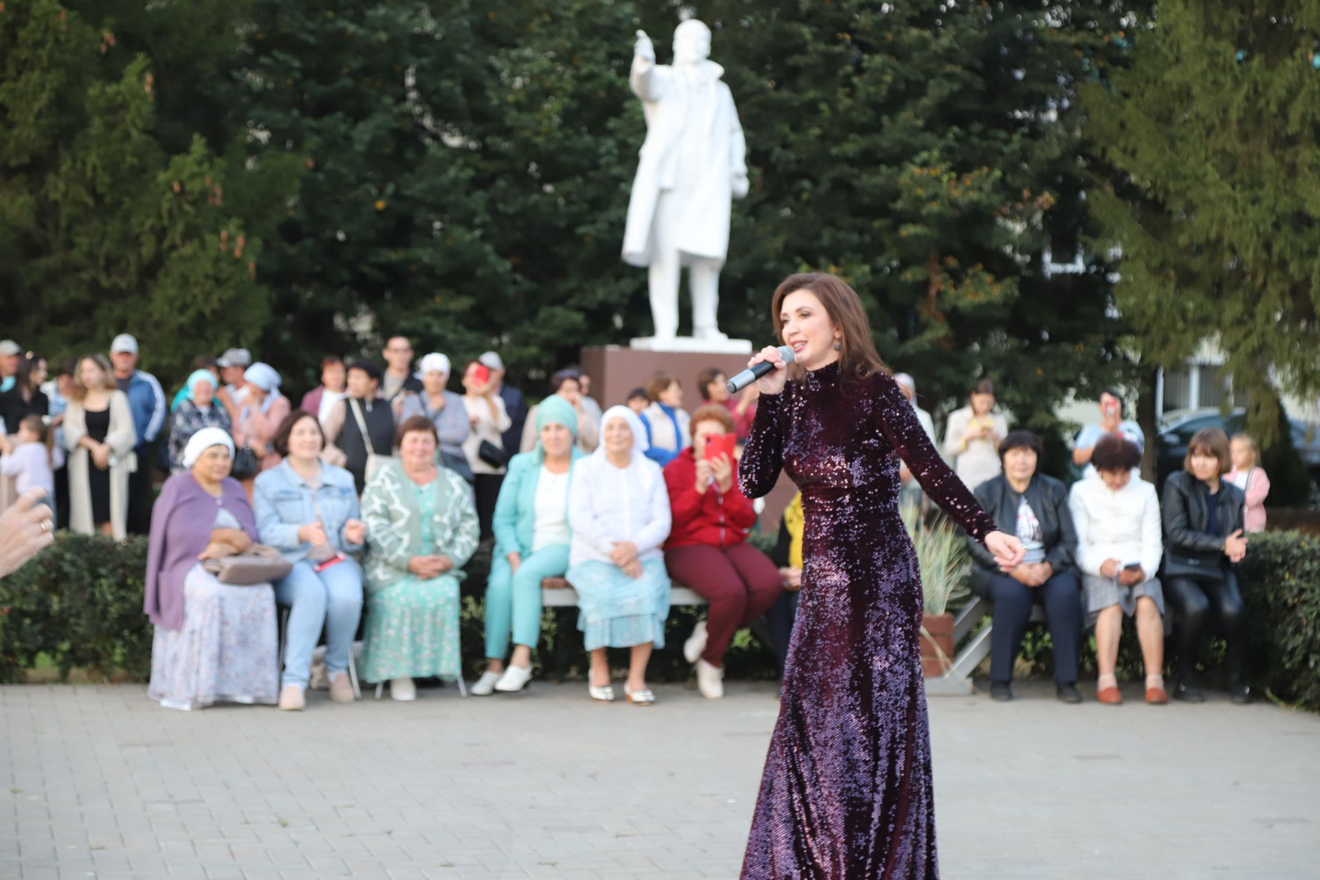 Мөслимдә «Җырлы сәяхәт» дип аталган бәйрәм концерты үткәрелде