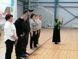 Бүген «Яшьлек» спорткомплексында десантчы ветераннар укучыларның футбол командасы белән иптәшләрчә очрашуга җыелды