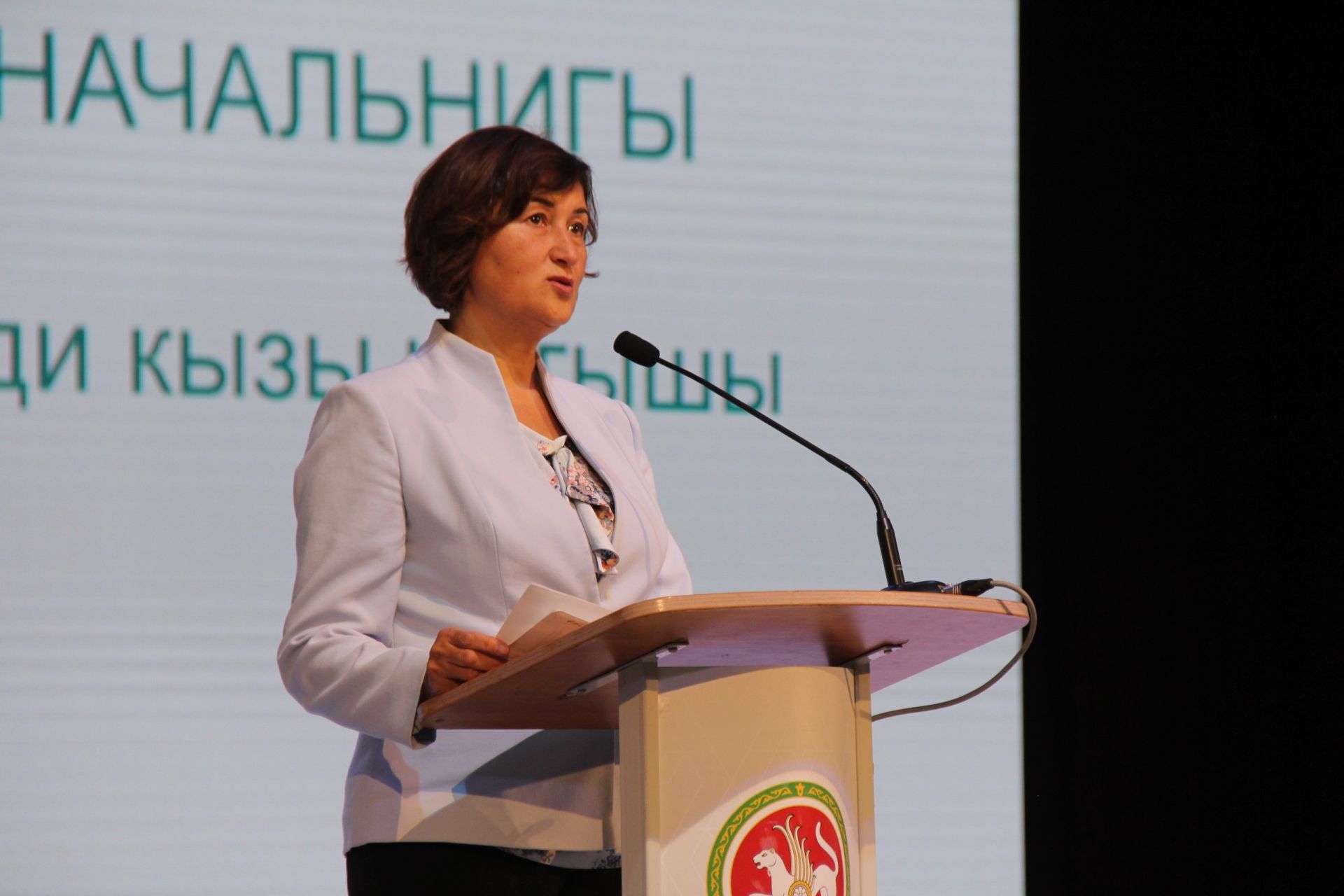 «Гаилә һәм мәктәп: хезмәттәшлек тәҗрибәсе һәм перспективасы» исеме астында җыелыш үтте