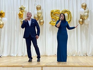 Тат Бүләр авылында «50 ел буена үткән юл» исеме астында күркәм кичә узды