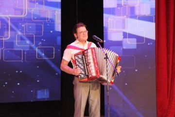 Мәдәният йортында «Сүнмәс дәрт» ветераннар клубының «Эх, яшь чаклар бар иде!» исеме астында сәнгать кичәсе узды