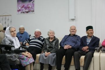 Өлкәннәр декадасы дәвам итә