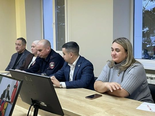 Бүген бәйрәмнәр алдыннан гадәттән тыш хәлләрне кисәтү һәм бетерү буенча республика комиссиясе утырышы узды