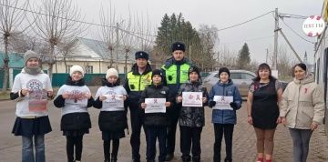 Мөслим лицее укучылары СПИДка каршы көрәш акциясендә катнаштылар