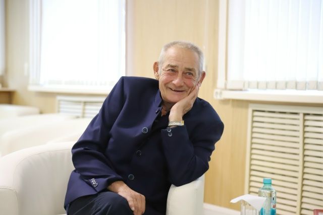 Район үзәк китапханәсендә Рәйхан Әлмөхәммәтовның “Язлар килә” исемле китабын тәкъдир итү кичәсе узды