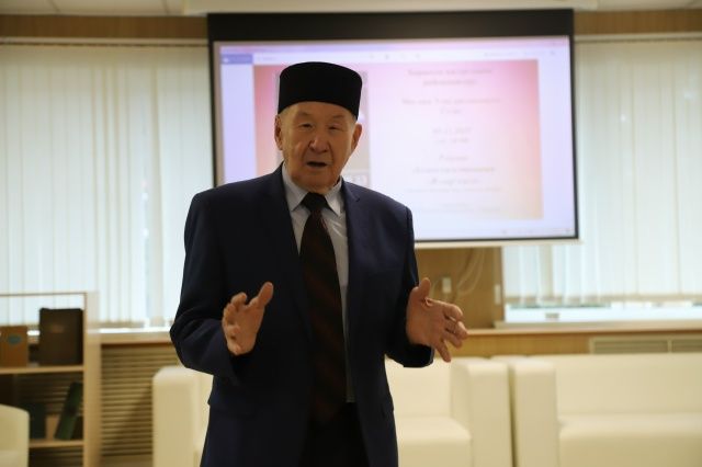 Район үзәк китапханәсендә Рәйхан Әлмөхәммәтовның “Язлар килә” исемле китабын тәкъдир итү кичәсе узды