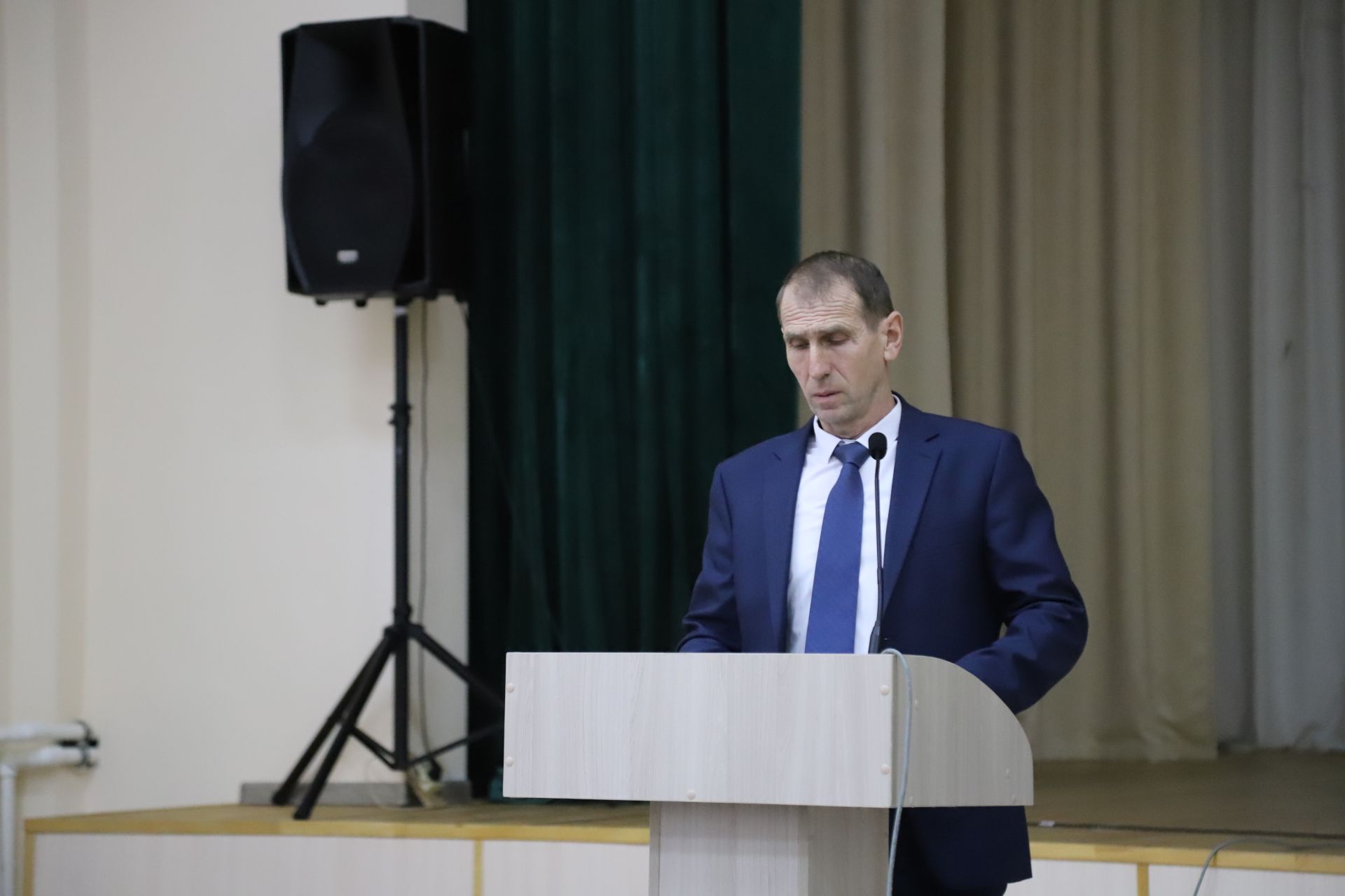 Кузгатсаң, авыр таш та җиңеләя