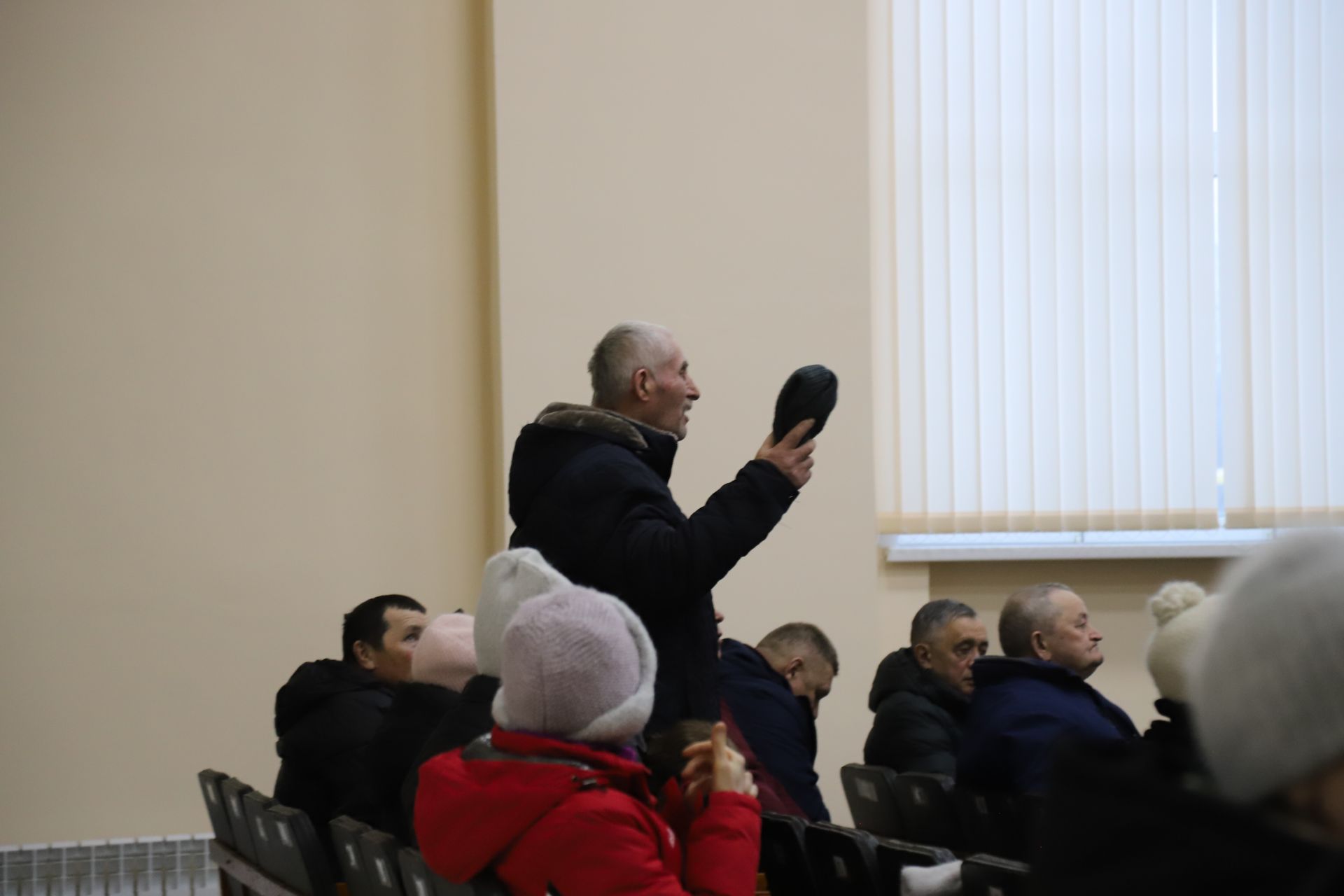 Кузгатсаң, авыр таш та җиңеләя