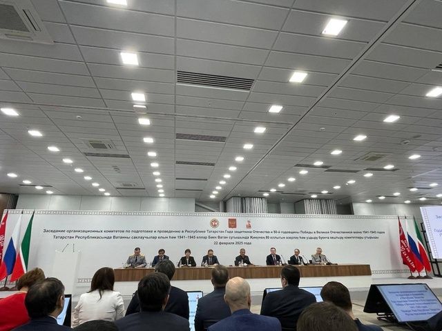 Мөслим районы делегациясе Казан шәһәрендә Ватанны саклаучылар көненә багышланган тантаналы чарада катнашты