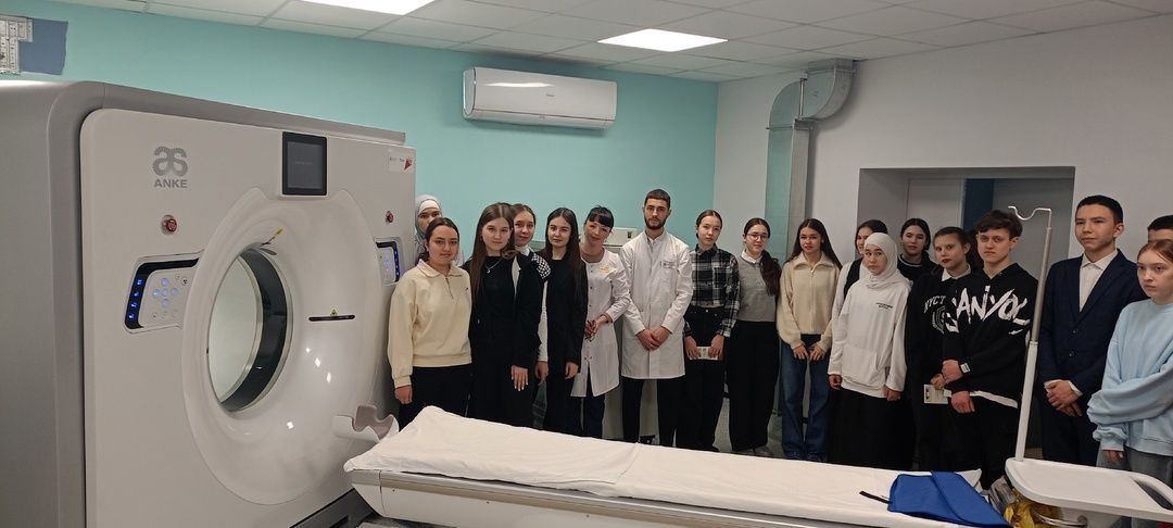 Мөслим үзәк хастаханәсендә «Ак халатлы фәрештәләр» фестивале үтте