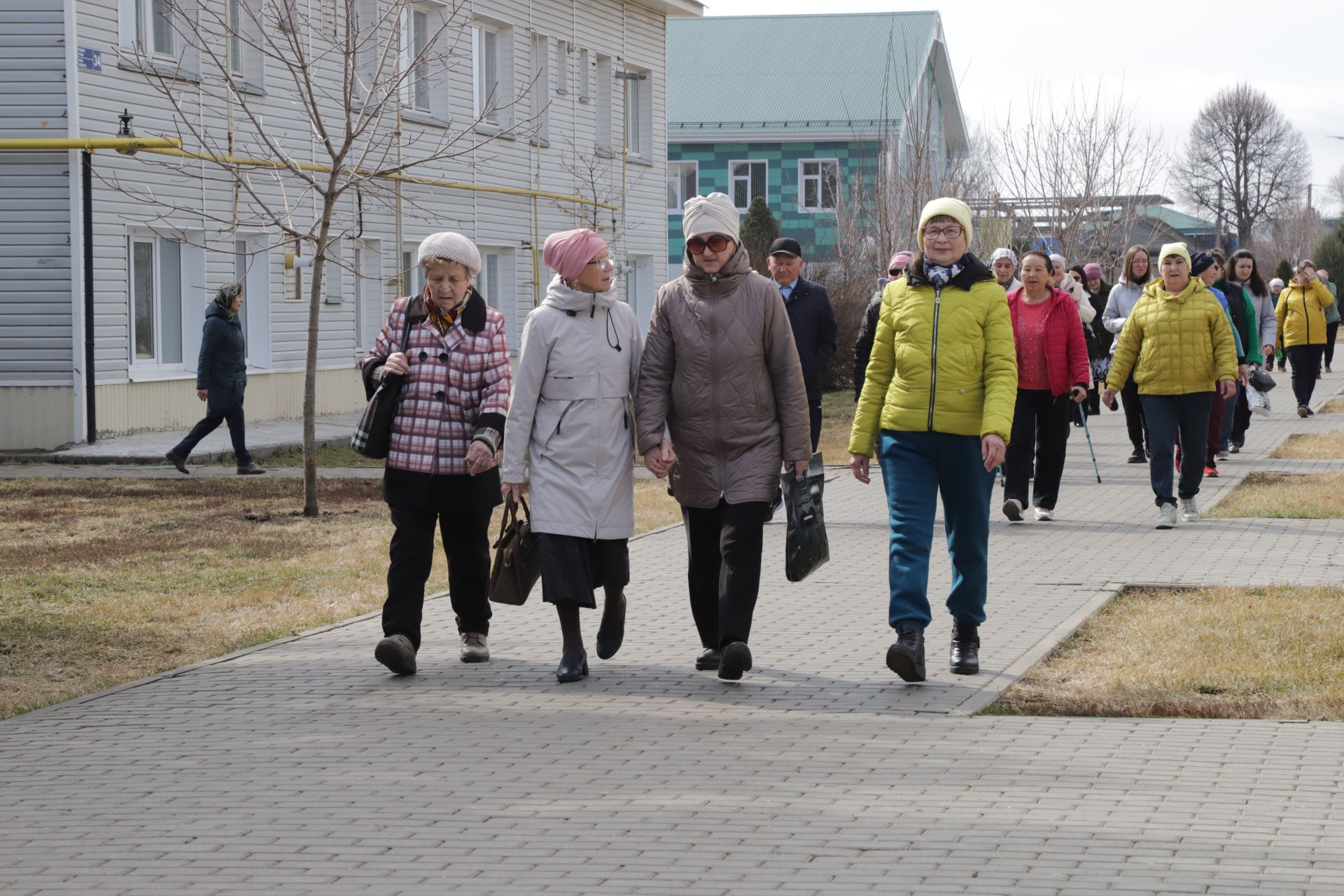 Район өлкәннәре Бөтендөнья сәламәтлек көненә багышланган “Тормышка 10000 адым” Халыкара акциясенә кушылды