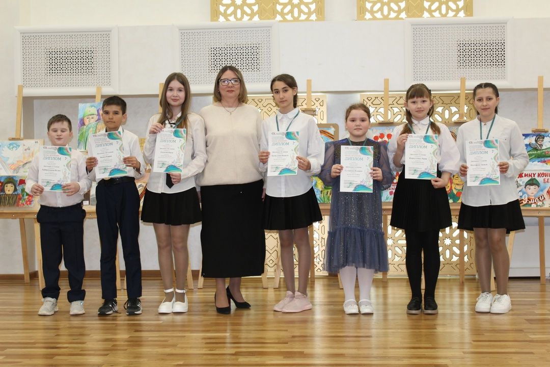 Кичә Мөслим балалар сәнгать мәктәбенең актлар залында балалар һәм яшүсмерләр арасында үткәрелгән «Моңлы Ык буйлары» V региональ яшь талантлар конкурс-фестиваленә йомгак ясалды