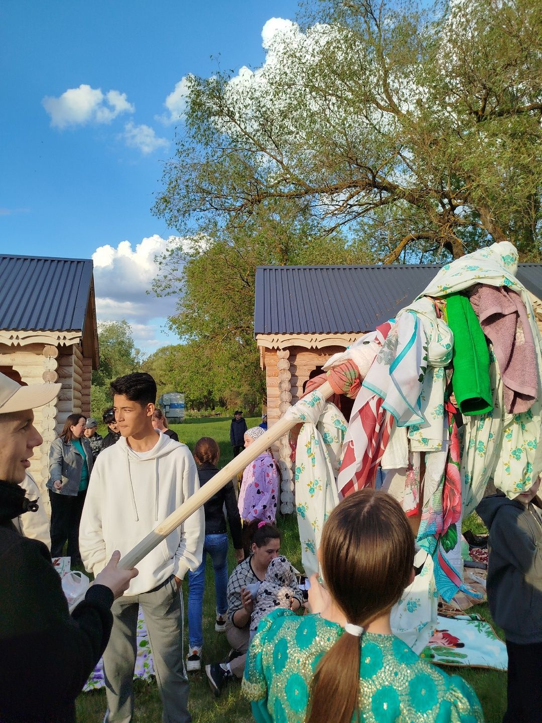 Мөслим урта мәктәбенең гаилә көне уңаеннан Сабантуй бәйрәме