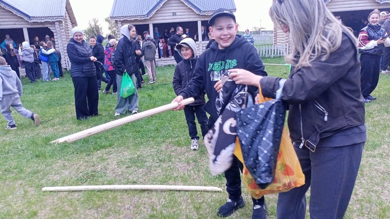 Мөслим урта мәктәбенең гаилә көне уңаеннан Сабантуй бәйрәме