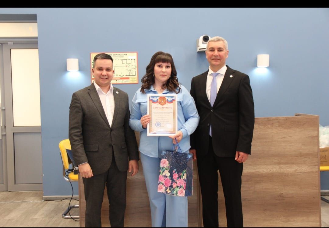 12 май — Шәфкать туташлары бәйрәме. Мөслим районында тантаналы чара