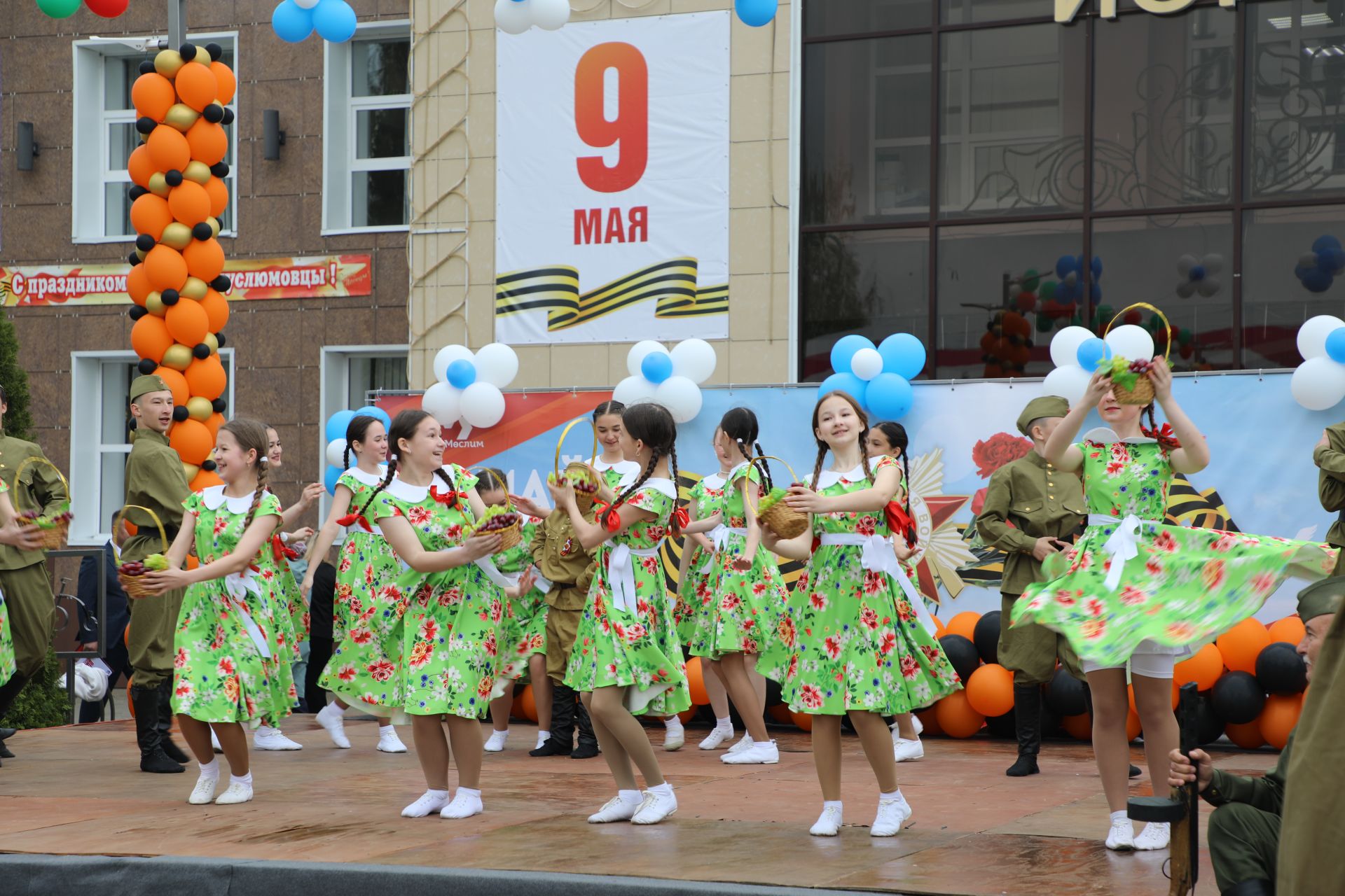 Бүген Мөслимдә Бөек Җиңүнең 80 еллыгына багышланган бәйрәм чаралары уза