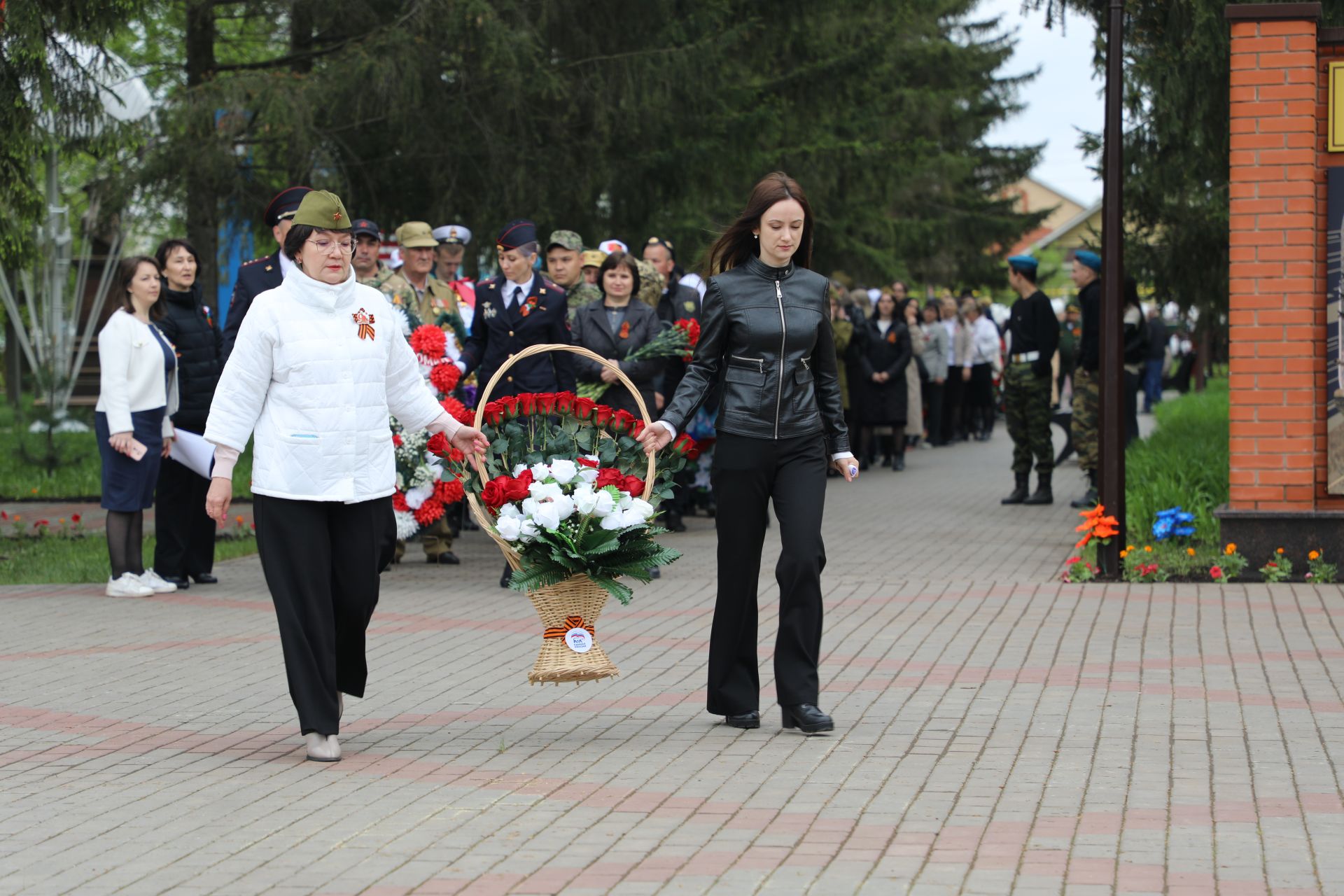Бүген Мөслимдә Бөек Җиңүнең 80 еллыгына багышланган бәйрәм чаралары уза